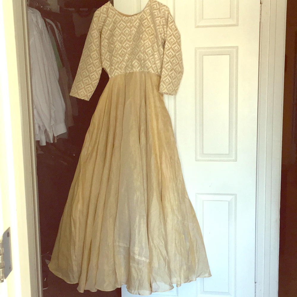 Traditional Indian gown from Artesia, California.